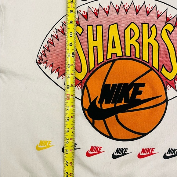 Rare vintage Large 80’s Nike Shark crewneck - Picture 4 of 7